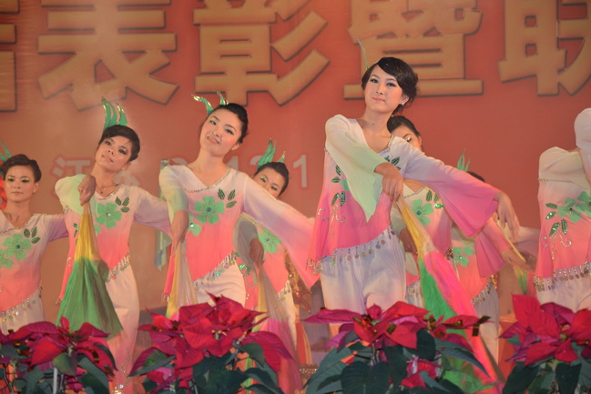 mg冰球突破·豪华版(试玩)官方网站