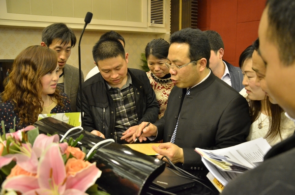 mg冰球突破·豪华版(试玩)官方网站