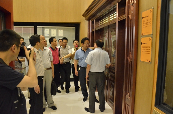 mg冰球突破·豪华版(试玩)官方网站