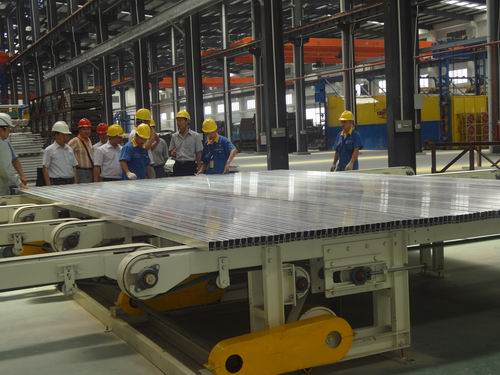 立式氧化生产线顺遂试产