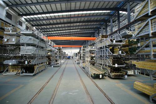 自动化立体制品客栈投入使用