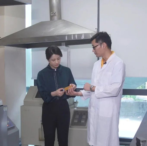 �g�L�@�N�H�����~�~���o�i�A�b�s�@�N���T����H�������U�A��s�T�����N���V���?