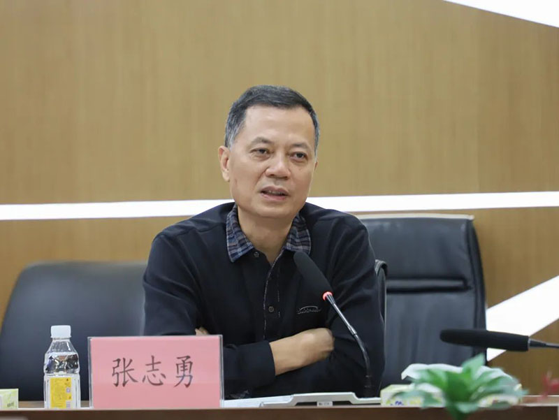 �n���ϬF���ɤ@��Y�{�ة����Φҹ��y