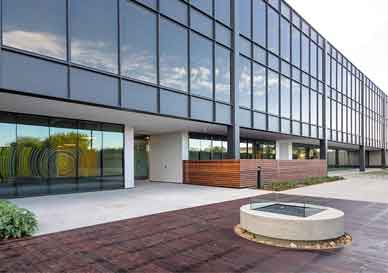 关于玻璃幕墙设计的基本知识，，，，您需要相识的！