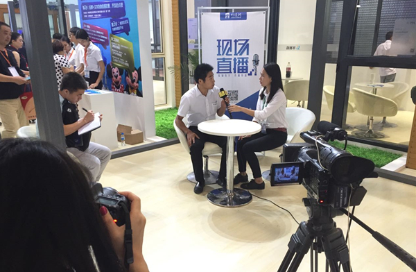 mg冰球突破·豪华版(试玩)官方网站