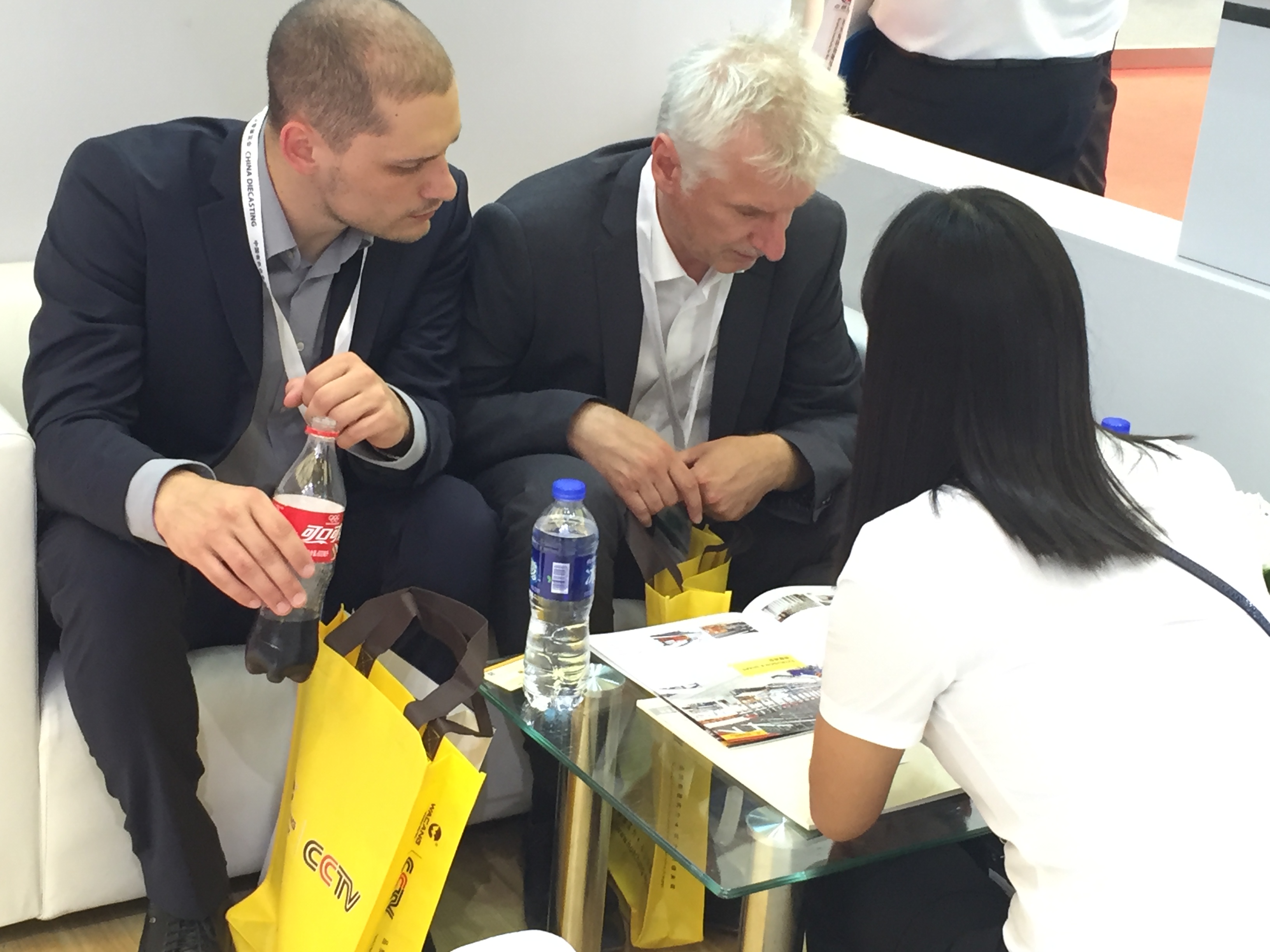 mg冰球突破·豪华版(试玩)官方网站