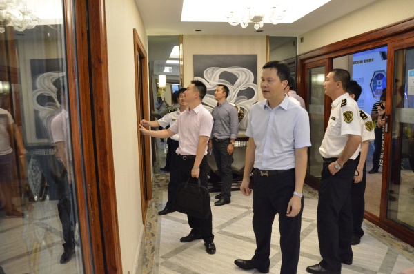 mg冰球突破·豪华版(试玩)官方网站