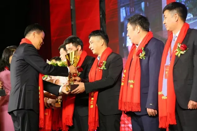 mg冰球突破·豪华版(试玩)官方网站