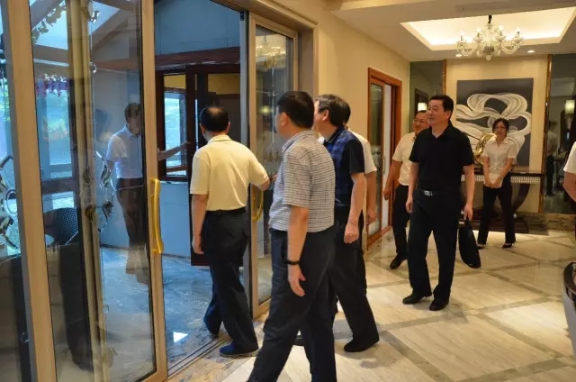 mg冰球突破·豪华版(试玩)官方网站