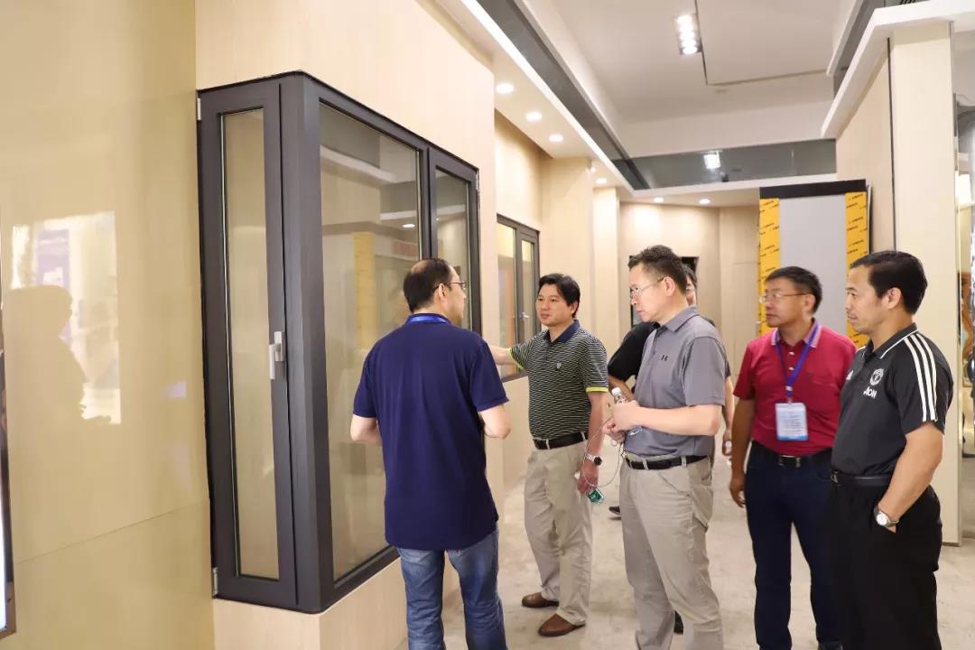 mg冰球突破·豪华版(试玩)官方网站